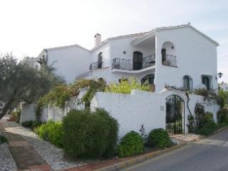 991.VILLA AZUL: Villa para alquilar en NERJA VILLAS CAPISTRANO.