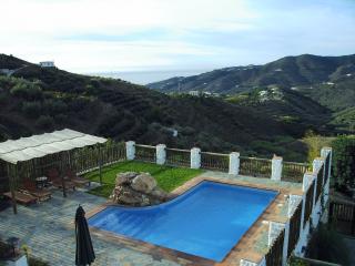 NV.BER.FRI: Villa with private pool for sale in .